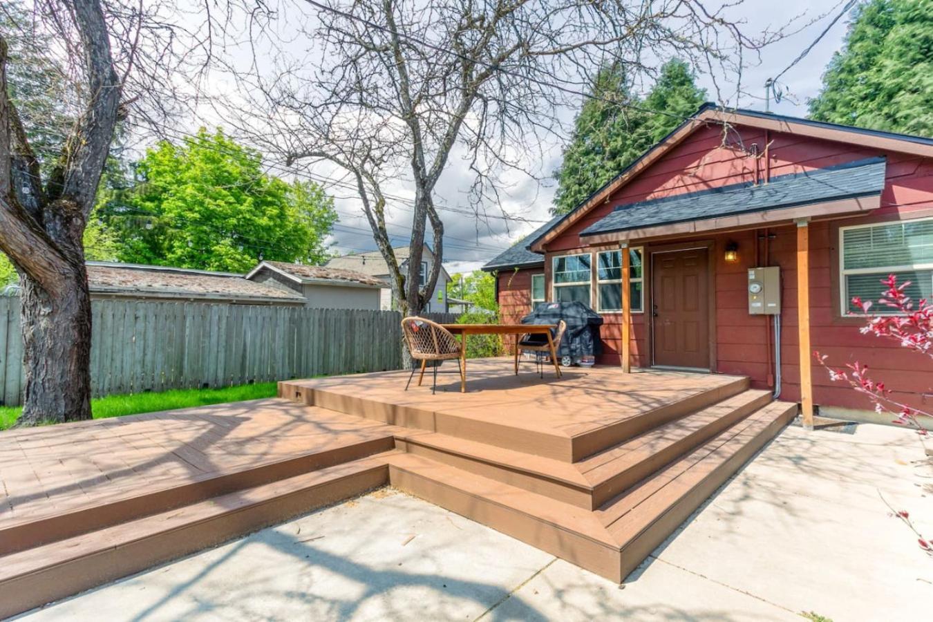 Craftsman Charmer In Downtown Cda Коур-Д'Ален Екстер'єр фото